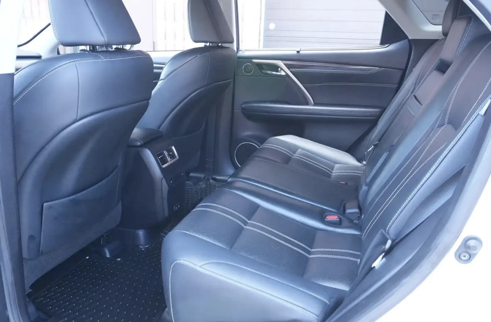 Lexus RX 450h AWD/ LUXURY / ОБДУХВАНЕ / ШИБЕДАХ / ПАМЕТИ, снимка 14 - Автомобили и джипове - 56008688