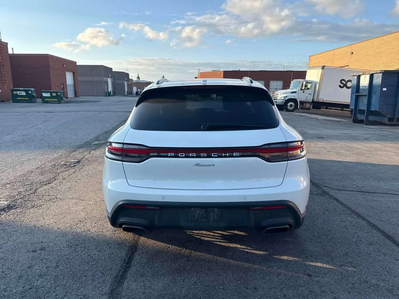 Porsche Macan AWD  CARFAX, снимка 4 - Автомобили и джипове - 56577539