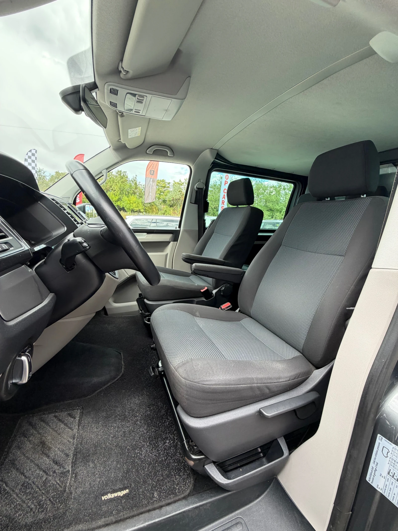 VW Transporter FULL LED HIGHLINE, снимка 11 - Бусове и автобуси - 56198345