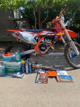 Обява за продажба на Ktm SX-F 250  factory  46 часа ~8 999 лв. - изображение 1 | Auto.bg Обява за продажба на Ktm SX-F 250  factory  46 часа ~8 999 лв. - изображение 1