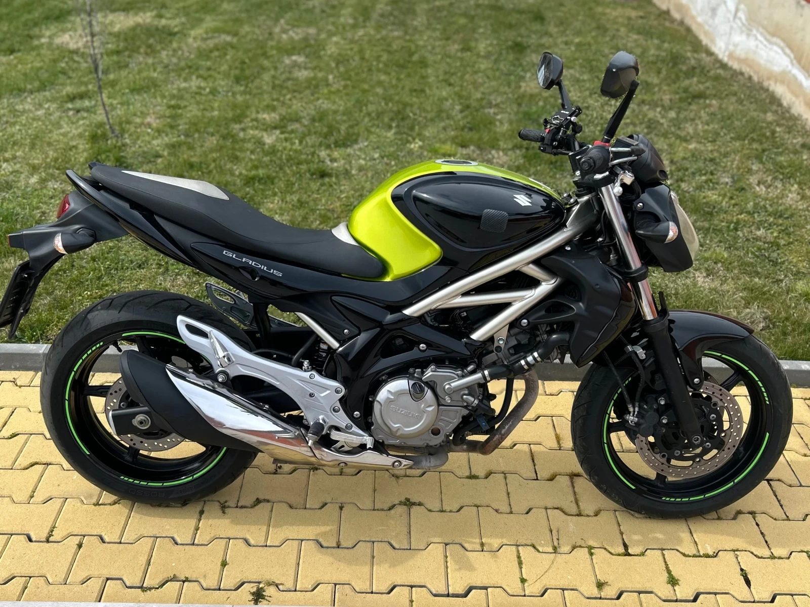 Suzuki Gladius SFV 650/2010 , снимка 2 - Мотоциклети и мототехника - 53974780