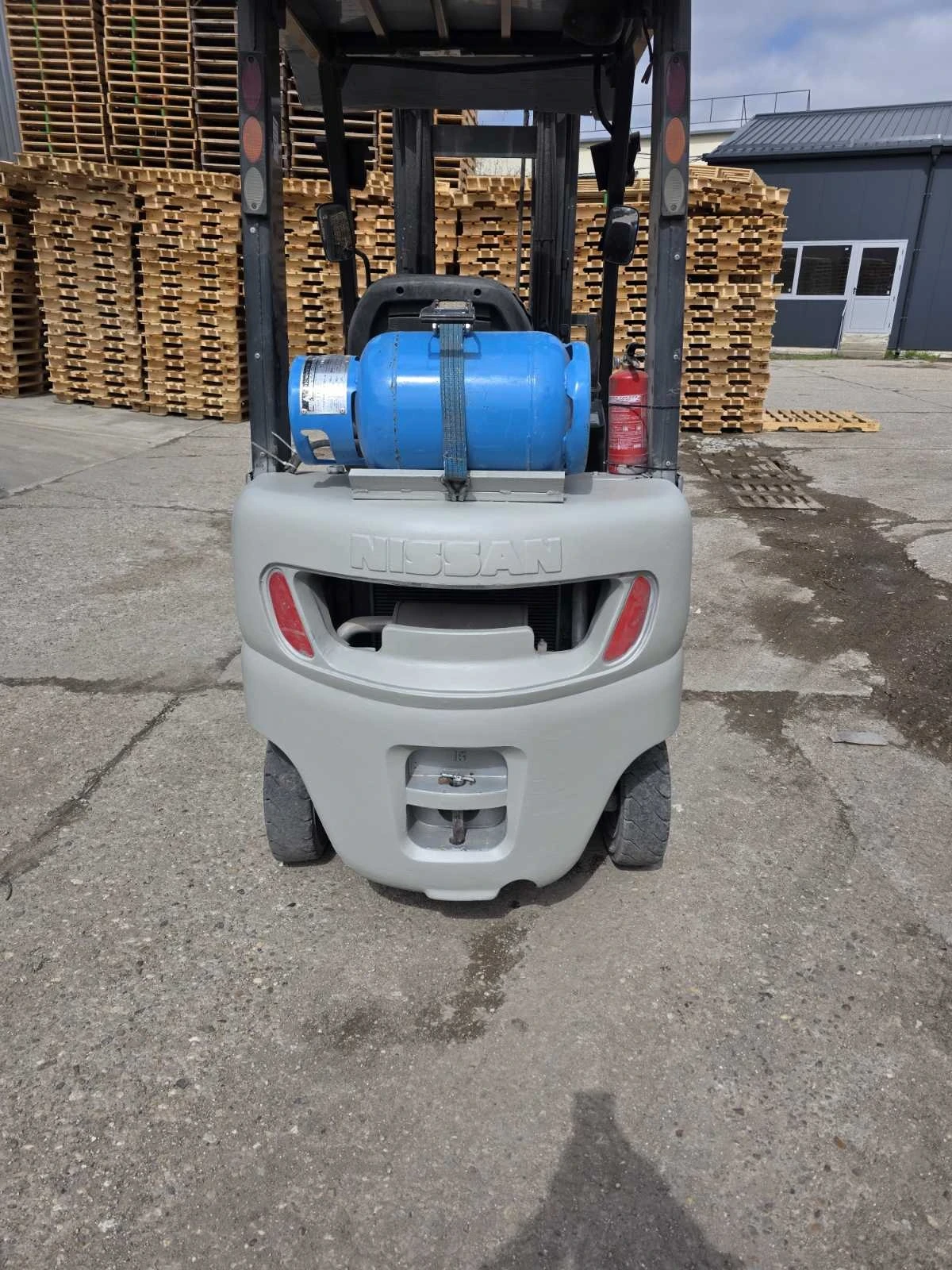 Мотокар Nissan Бензинов, снимка 4 - Индустриална техника - 54040162