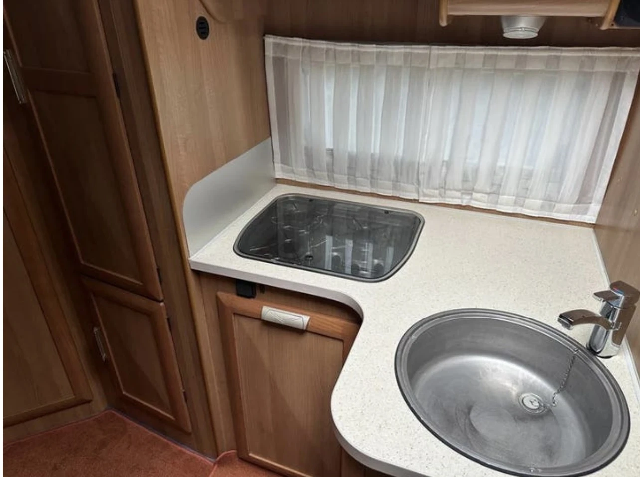 Кемпер Fiat Ducato Miller, снимка 6 - Каравани и кемпери - 54224530