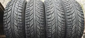 Гуми Зимни 215/65R16, снимка 1