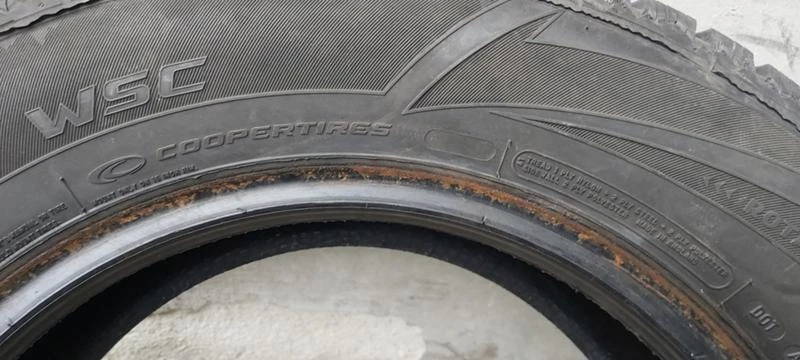 Гуми Зимни 215/65R16, снимка 9 - Гуми и джанти - 31140767