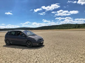 Renault Scenic, снимка 1