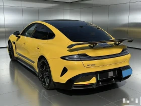 Xiaomi SU7 Ultra, снимка 3