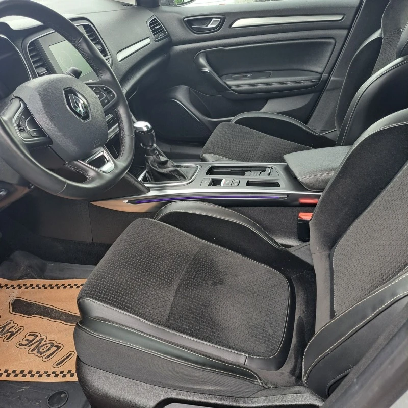 Renault Megane 1.2 bosse edition , снимка 7 - Автомобили и джипове - 47346499