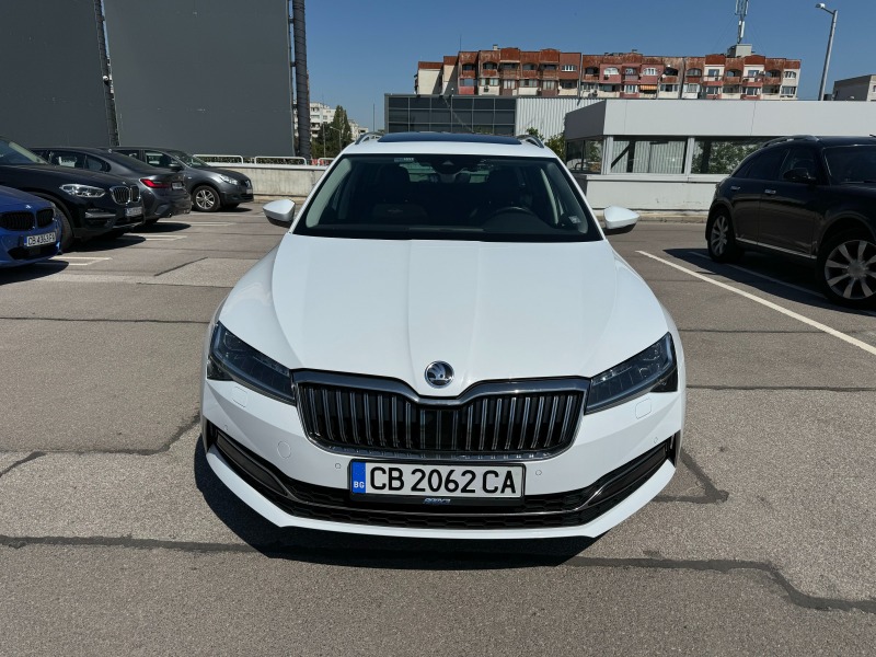 Skoda Superb Laurin&Klement !200PS! 45000km!, снимка 13 - Автомобили и джипове - 46758353