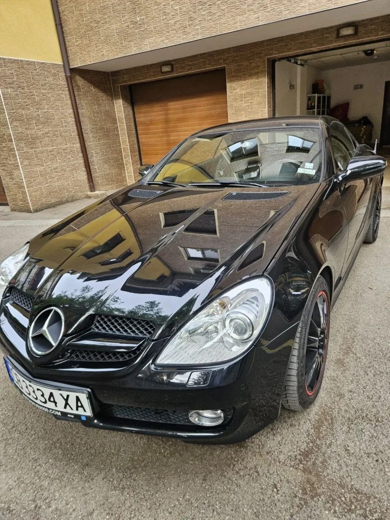 Mercedes-Benz SLK 300 V6 231 P.S, снимка 2 - Автомобили и джипове - 48026184