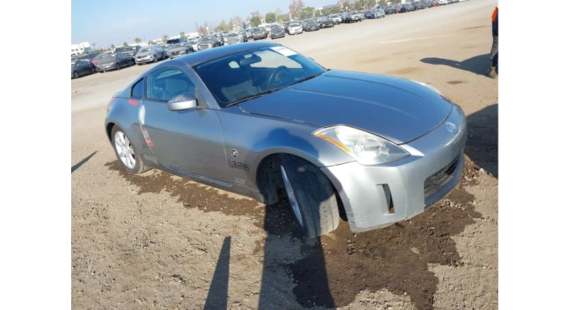 Nissan 350z, снимка 2 - Автомобили и джипове - 48717703