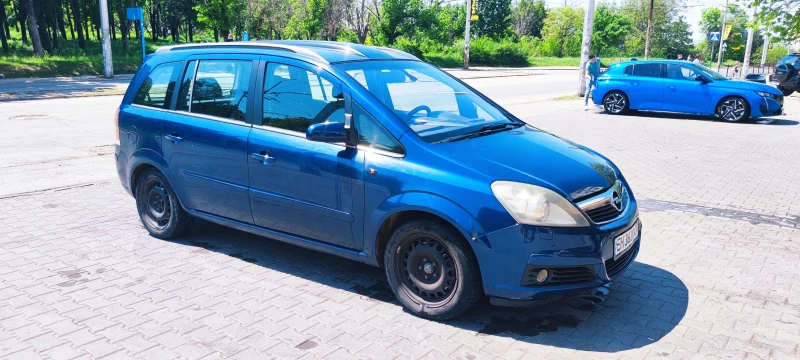 Opel Zafira, снимка 4 - Автомобили и джипове - 50047125