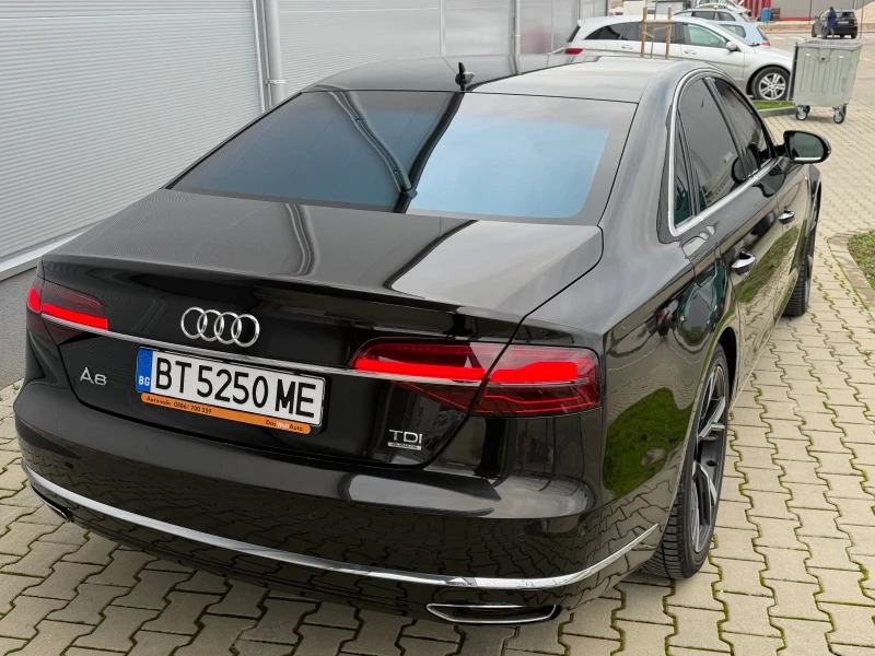 Audi A8 4.2TDI/TV/DISTR/BOSE/CAMERA/ОБДУХ/МАСАЖ/ВАКУМ/, снимка 6 - Автомобили и джипове - 52762982