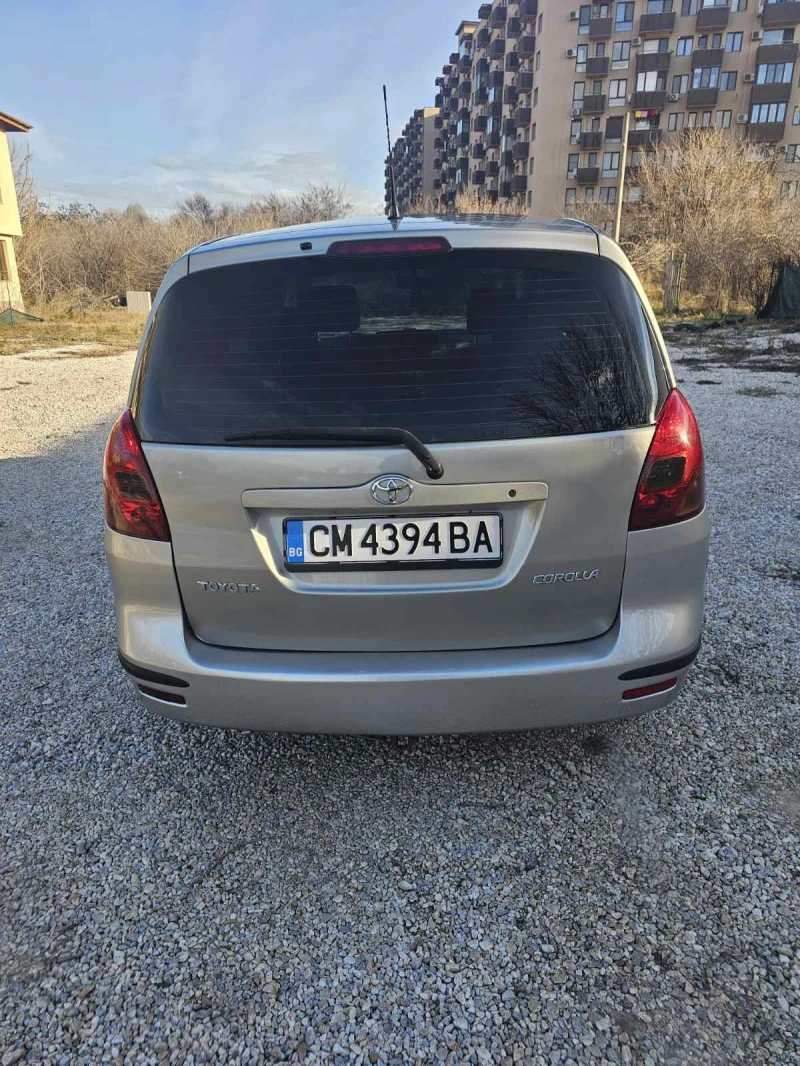 Toyota Corolla verso 1.8 VV Ti, снимка 4 - Автомобили и джипове - 52966904