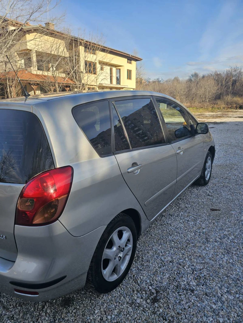 Toyota Corolla verso 1.8 VV Ti, снимка 3 - Автомобили и джипове - 52966904