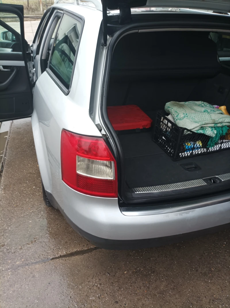 Audi A4, снимка 4 - Автомобили и джипове - 53296781