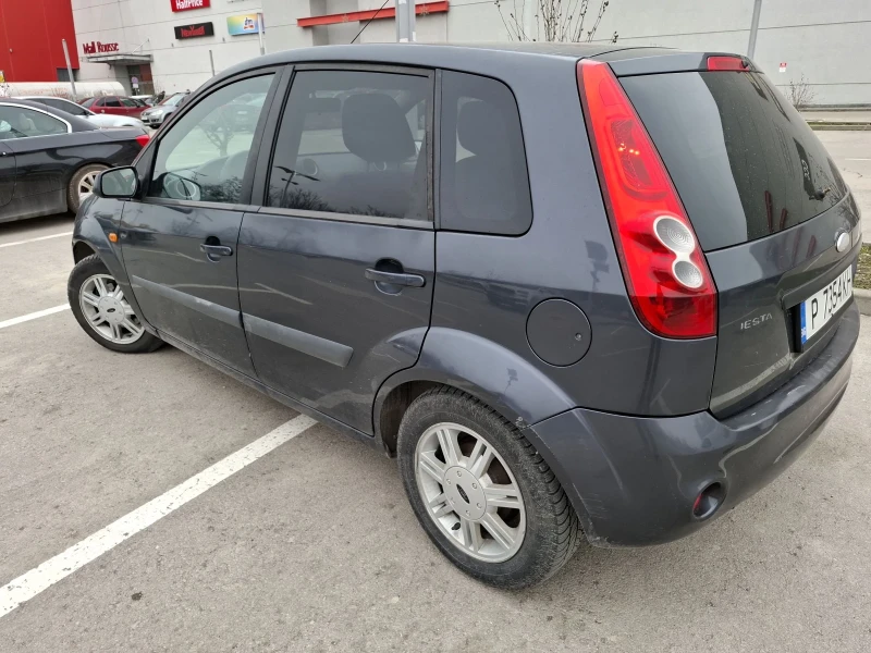 Ford Fiesta 1.4, снимка 6 - Автомобили и джипове - 53428659