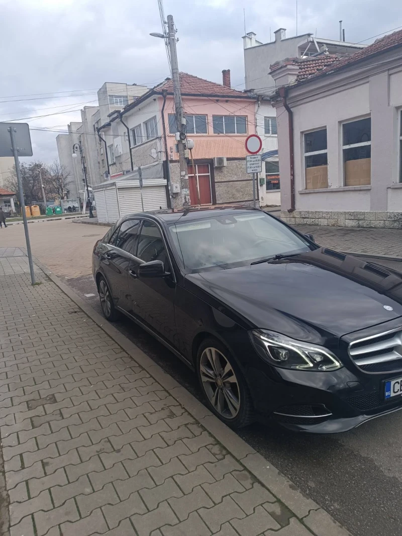 Mercedes-Benz E 250, снимка 2 - Автомобили и джипове - 53467640