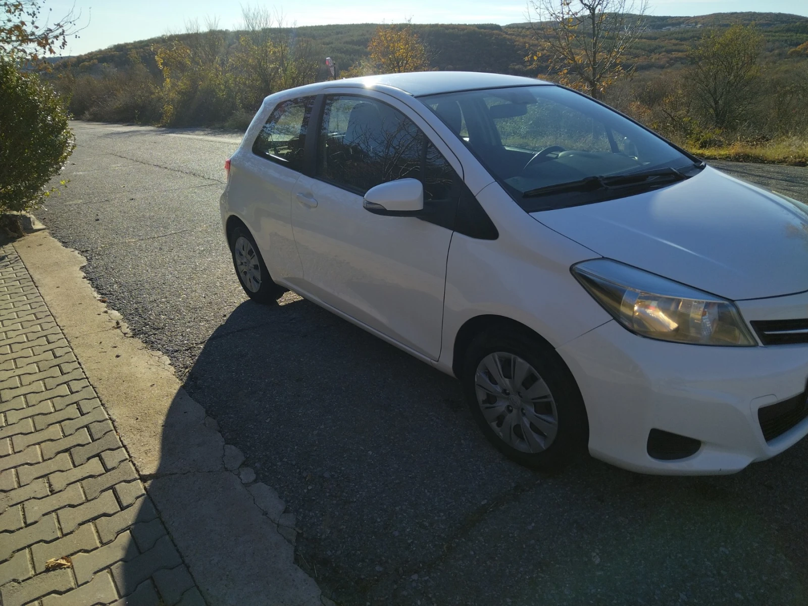 Toyota Yaris 1.0  - изображение 6