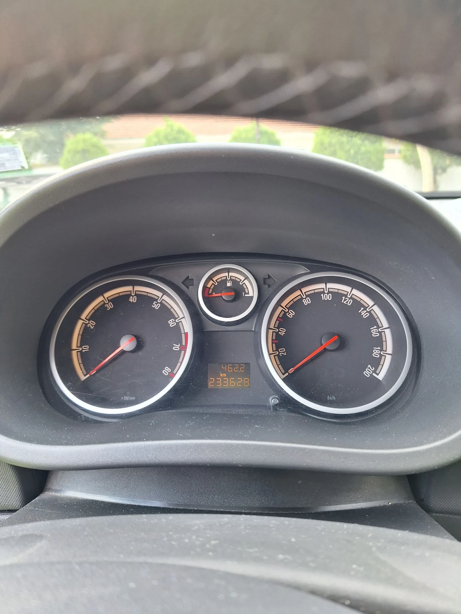 Opel Corsa Фабрична Газ - изображение 9