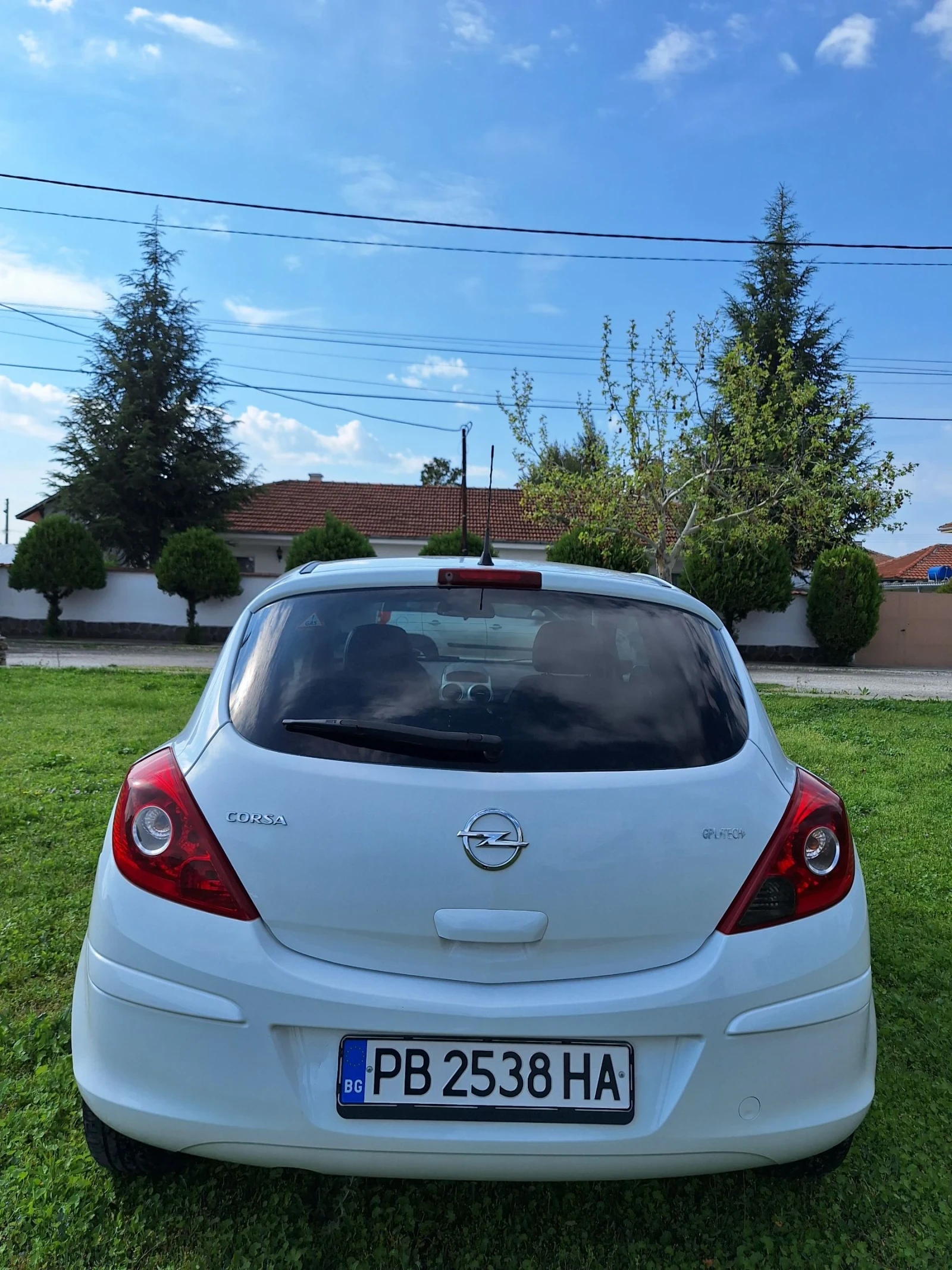 Opel Corsa Фабрична Газ - изображение 4