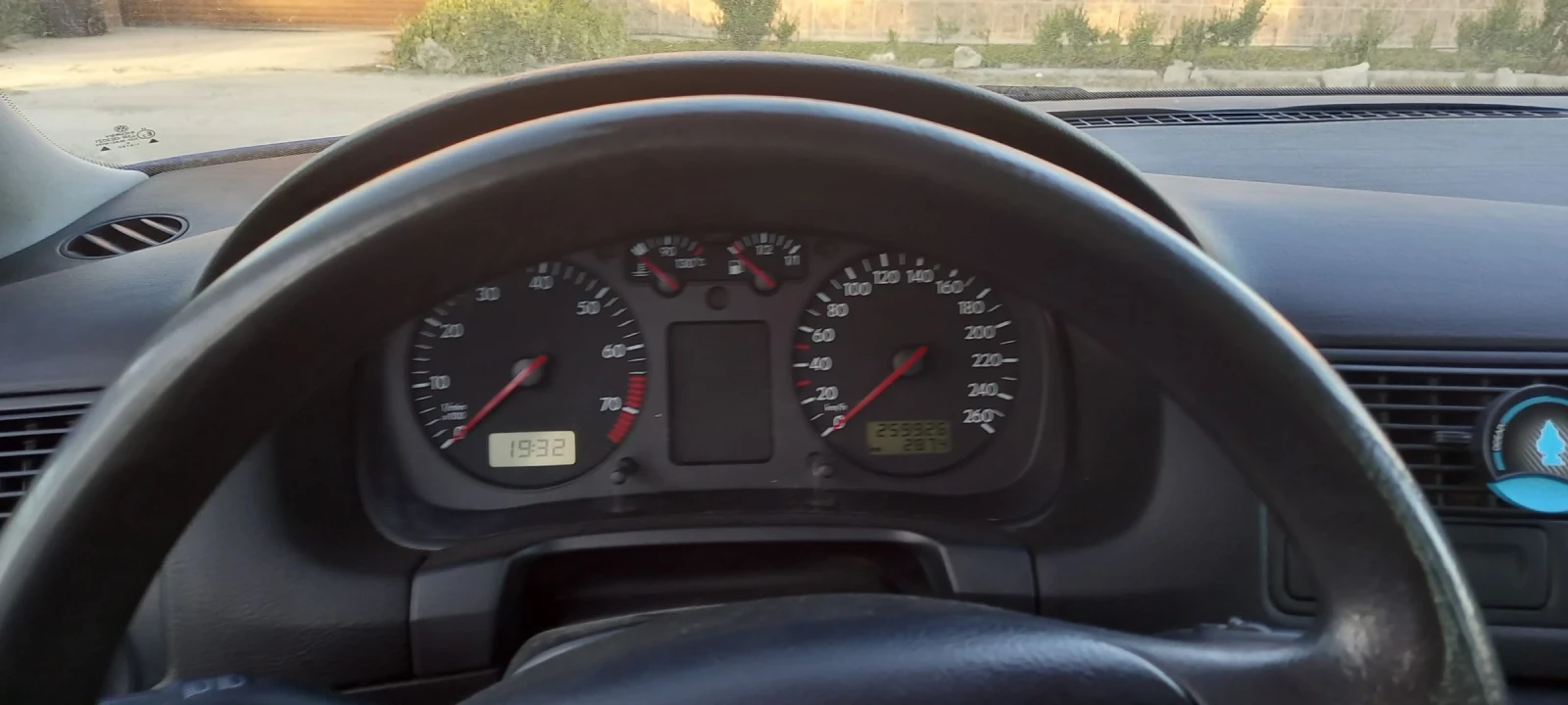 VW Golf 2.0  - изображение 6