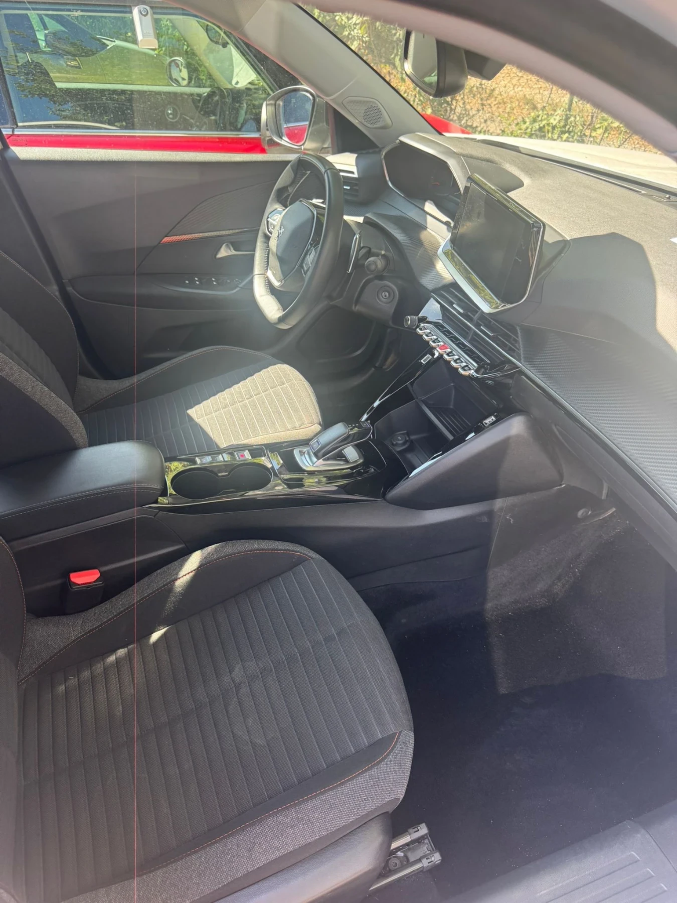 Peugeot 2008 ALLURE - изображение 5
