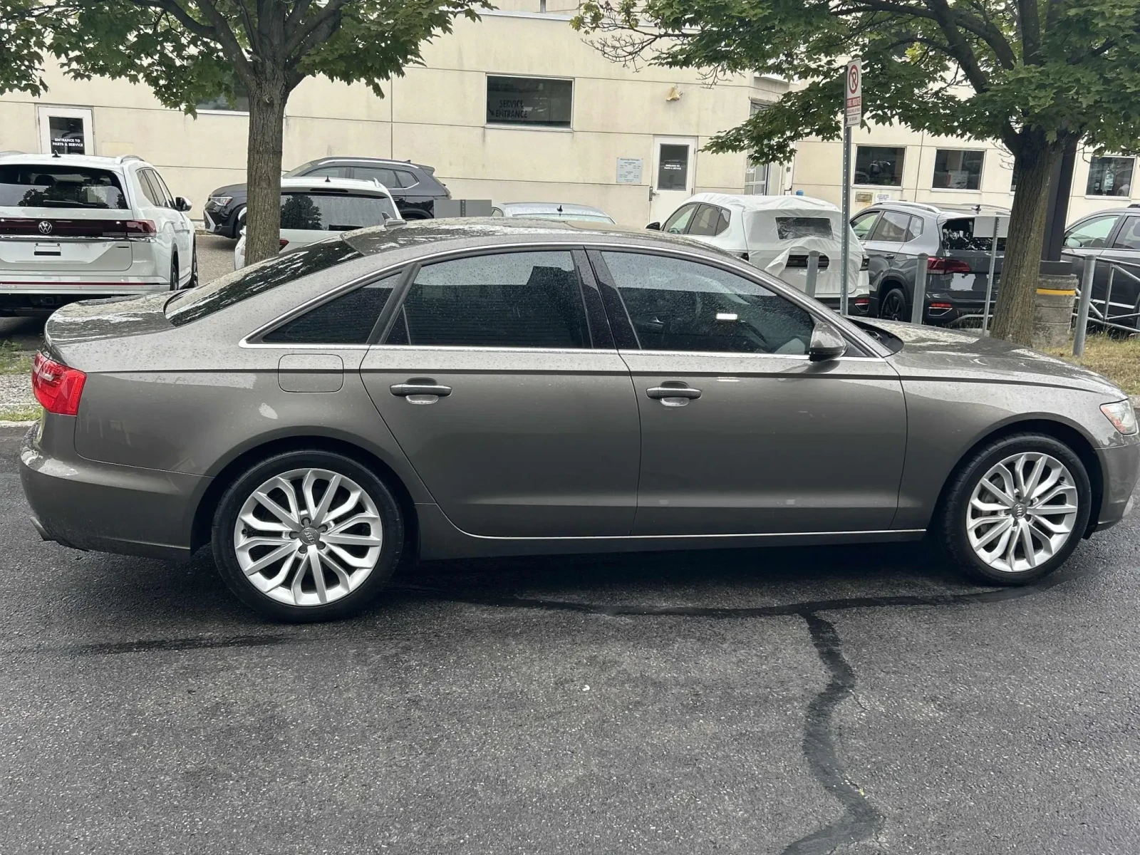 Audi A6 Premium* CARFAX* ОПЦИЯ ЗА ФИНАНСИРАНЕ*  - изображение 5