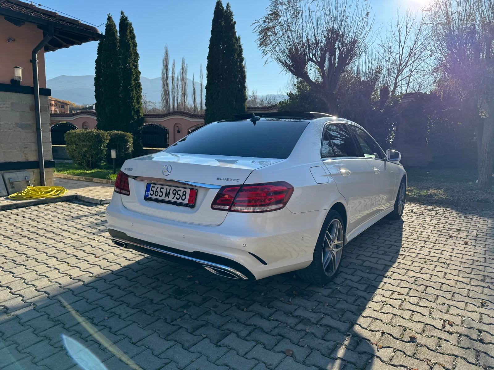 Mercedes-Benz E 250 cdi/4MATIC/AMG/Memory/Pano/Harman/Distronic - изображение 4