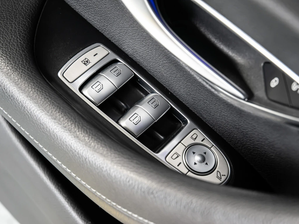 Mercedes-Benz E 350  4MATIC AMG PREMIUM PKG/�� 480 ���� �� ����� | Mobile.bg � ����������� 11