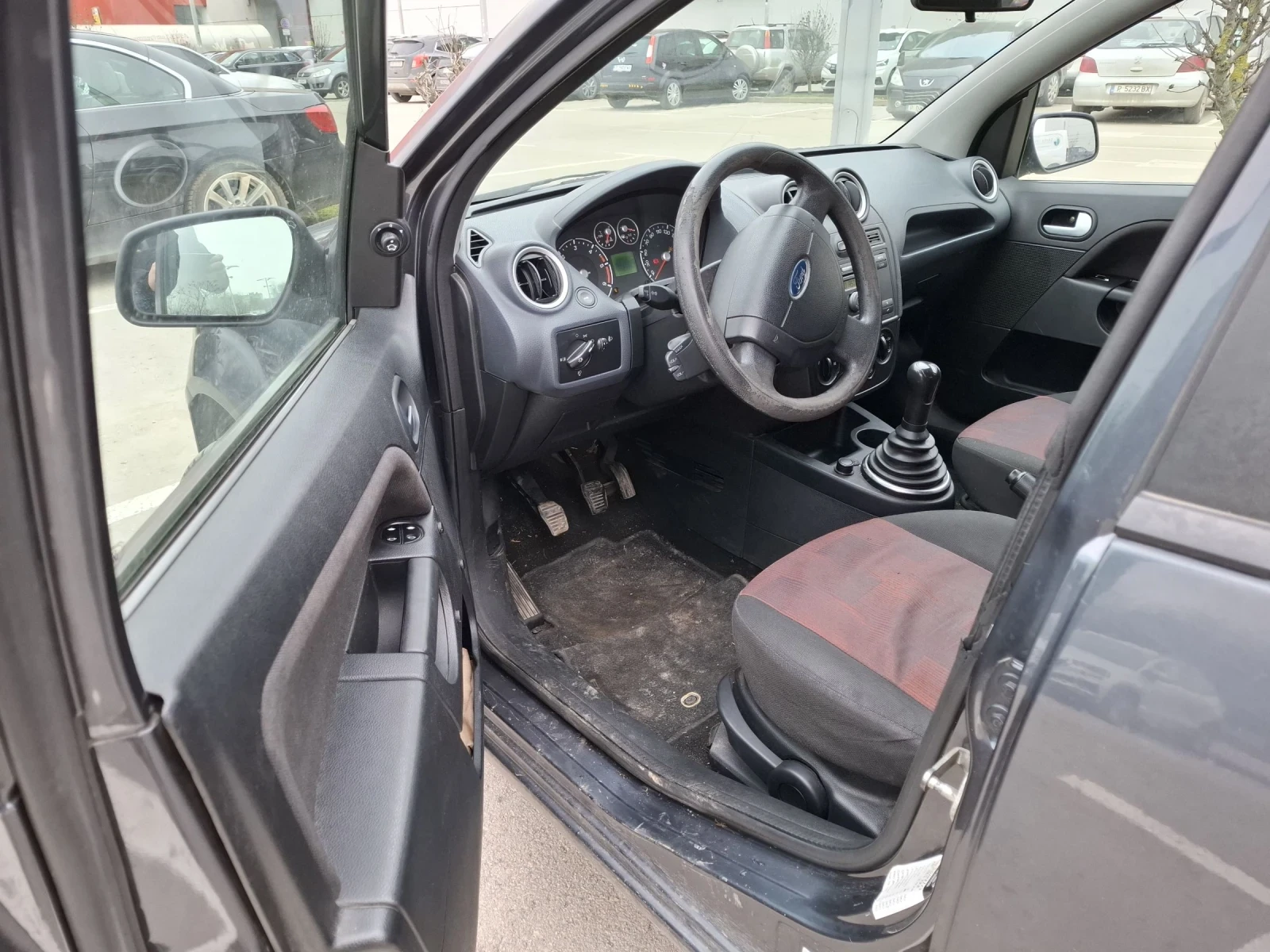 Ford Fiesta 1.4 - изображение 7