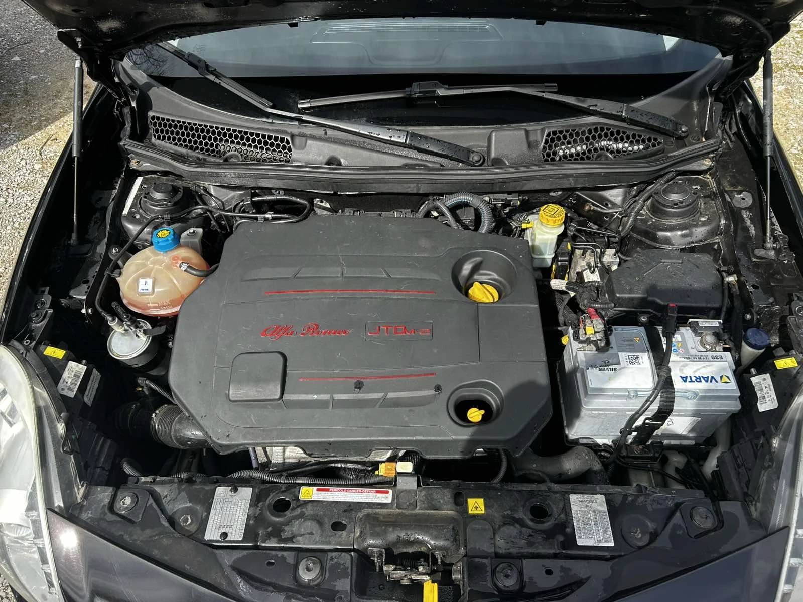 Alfa Romeo Giulietta 1.6JTD, снимка 5 - Автомобили и джипове - 53785025