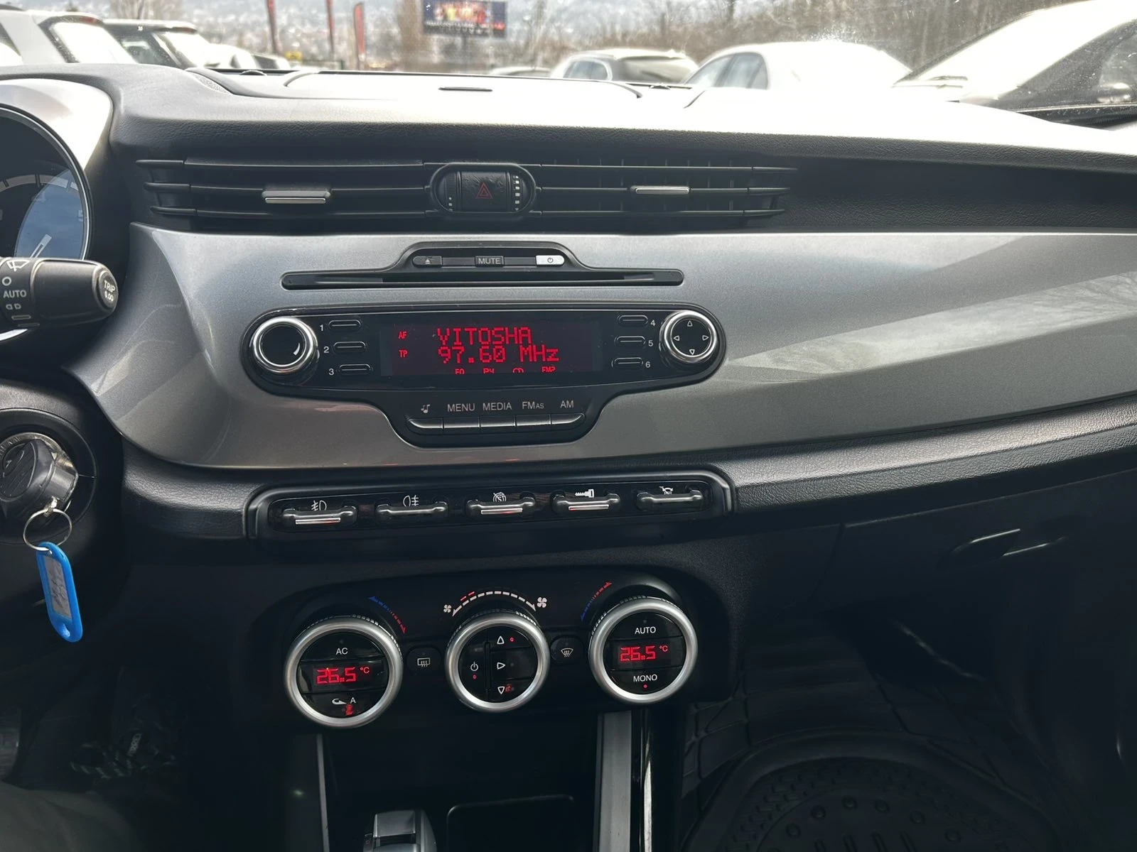 Alfa Romeo Giulietta 1.6JTD, снимка 6 - Автомобили и джипове - 53785025