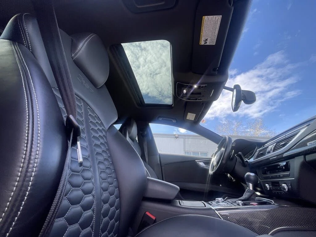 Audi Rs7 4.0Т* Prestige* AвтоКредит * (ЦЕНА ДО БГ), снимка 11 - Автомобили и джипове - 54002869