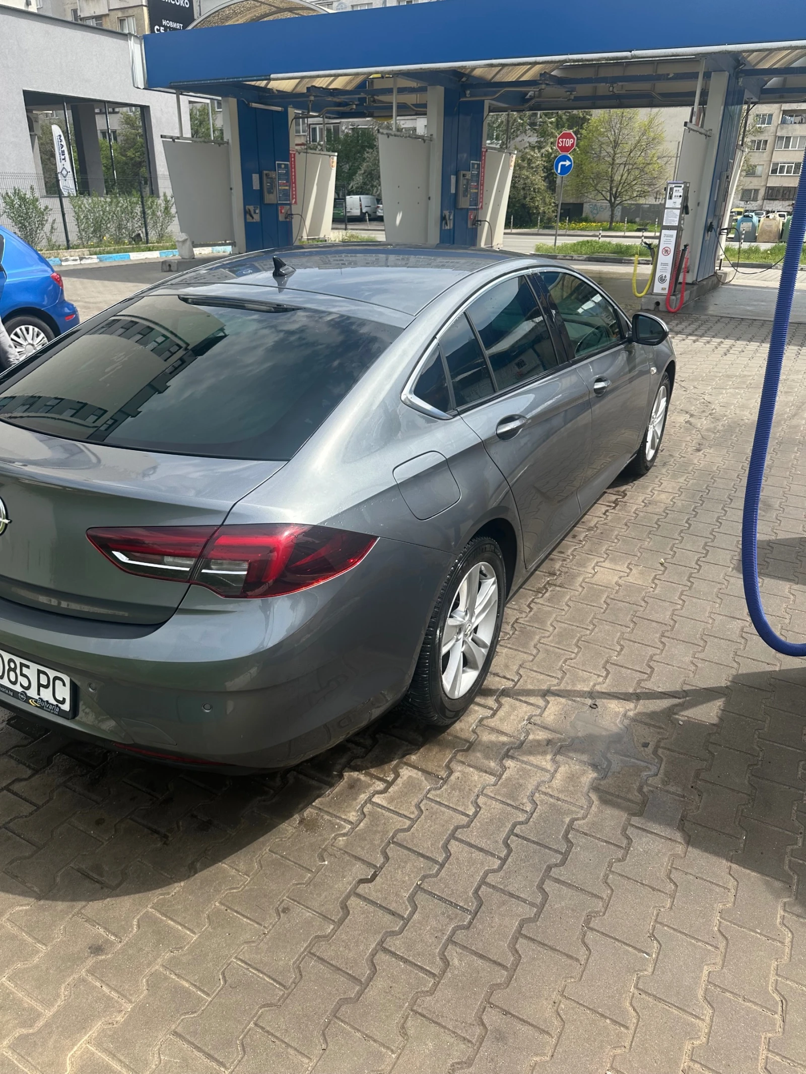 Opel Insignia, снимка 5 - Автомобили и джипове - 54358200