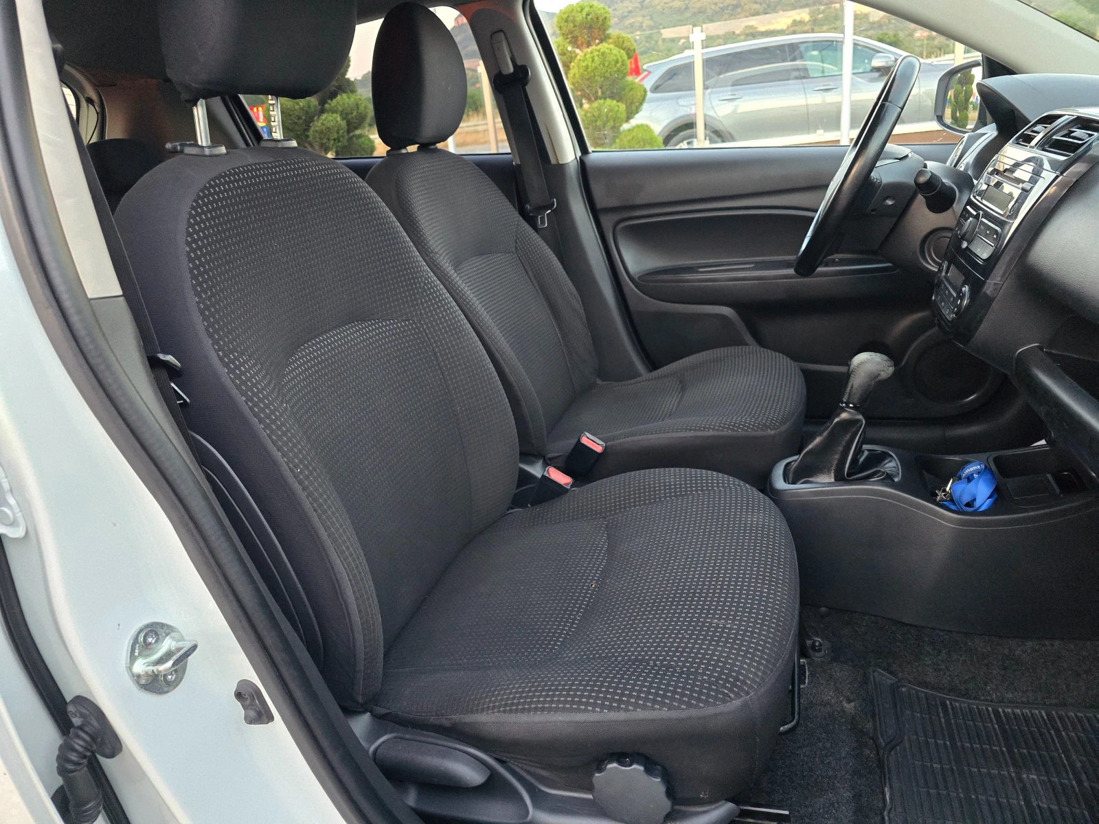 Mitsubishi Space star 1.2 БЕНЗИН ! ! РЕАЛНИ КИЛОМЕТРИ, снимка 10 - Автомобили и джипове - 55060495