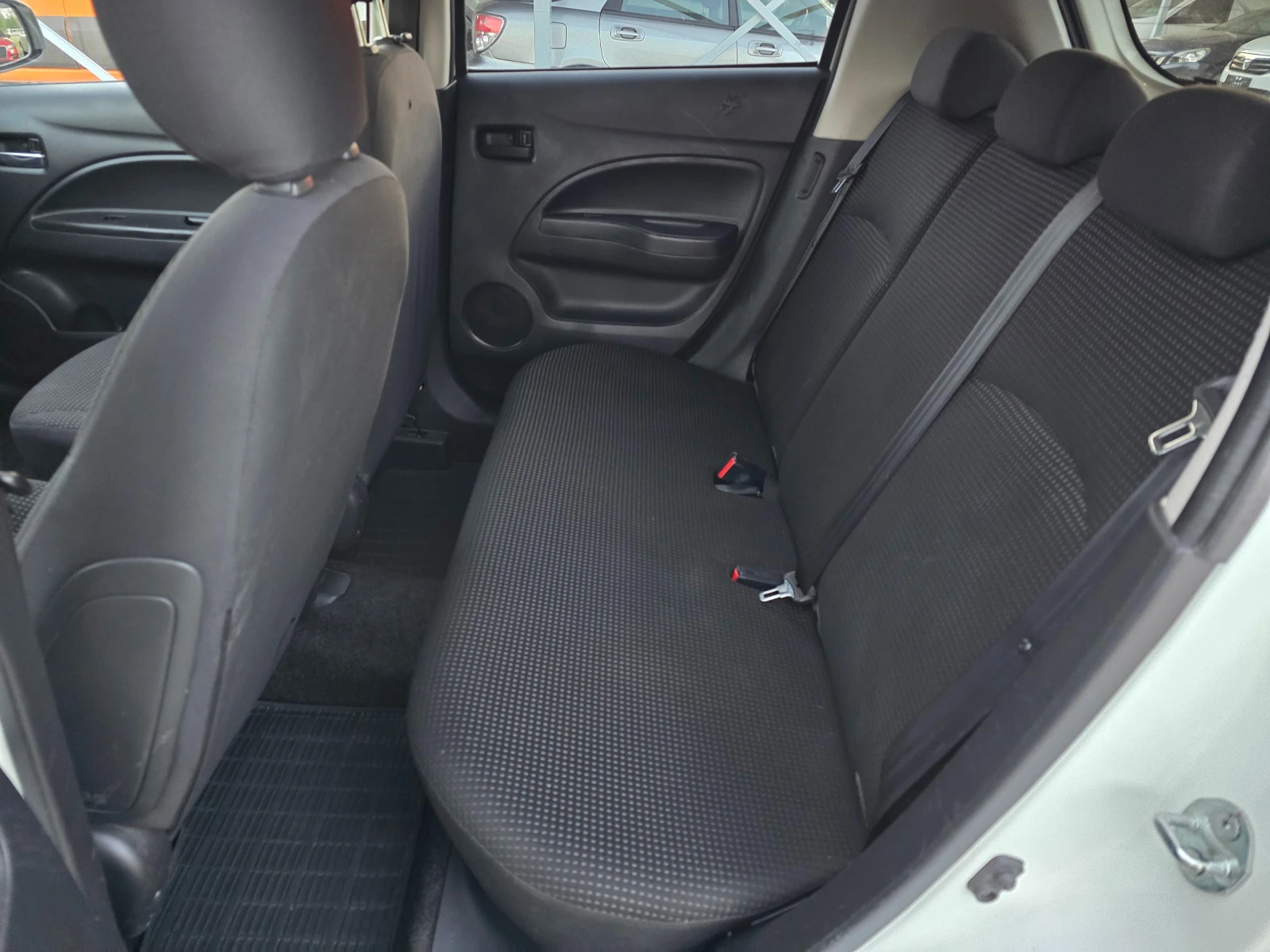 Mitsubishi Space star 1.2 БЕНЗИН ! ! РЕАЛНИ КИЛОМЕТРИ, снимка 14 - Автомобили и джипове - 55060495