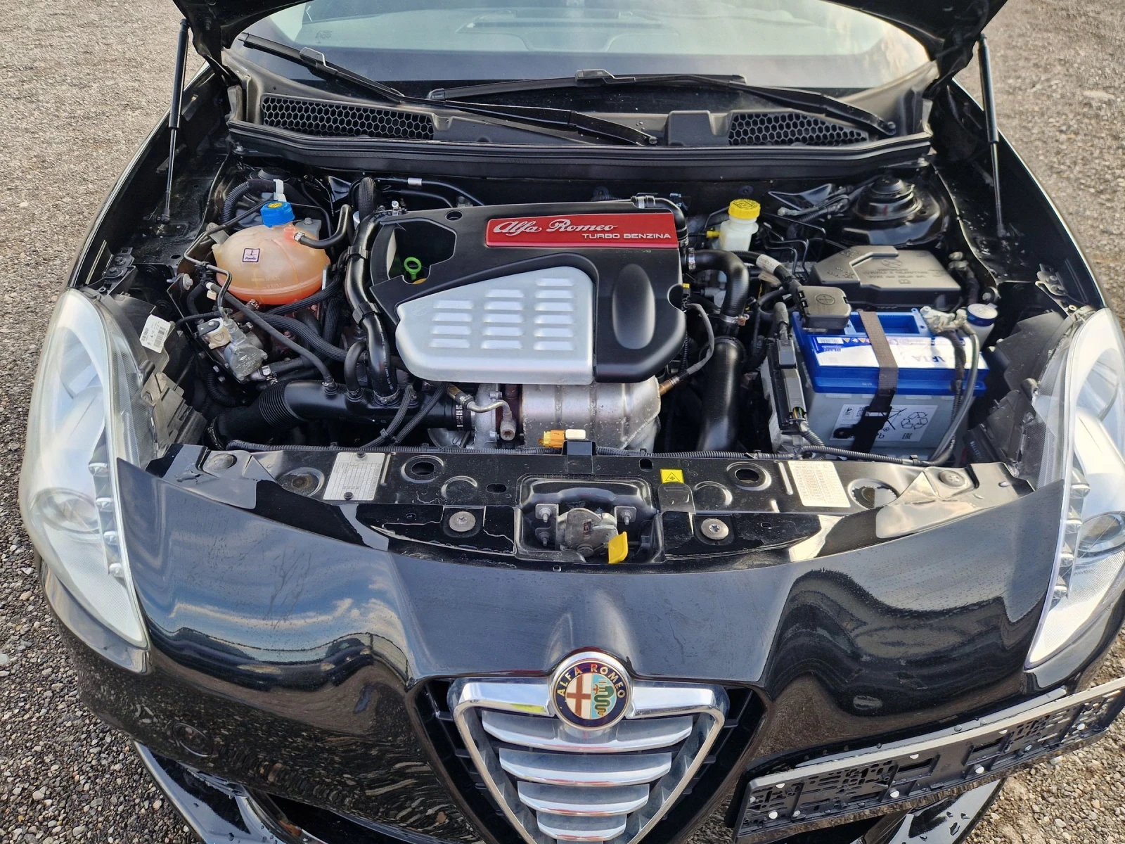 Alfa Romeo Giulietta 1.4i16v 120HP.LPG ITALIA, снимка 15 - Автомобили и джипове - 55068637