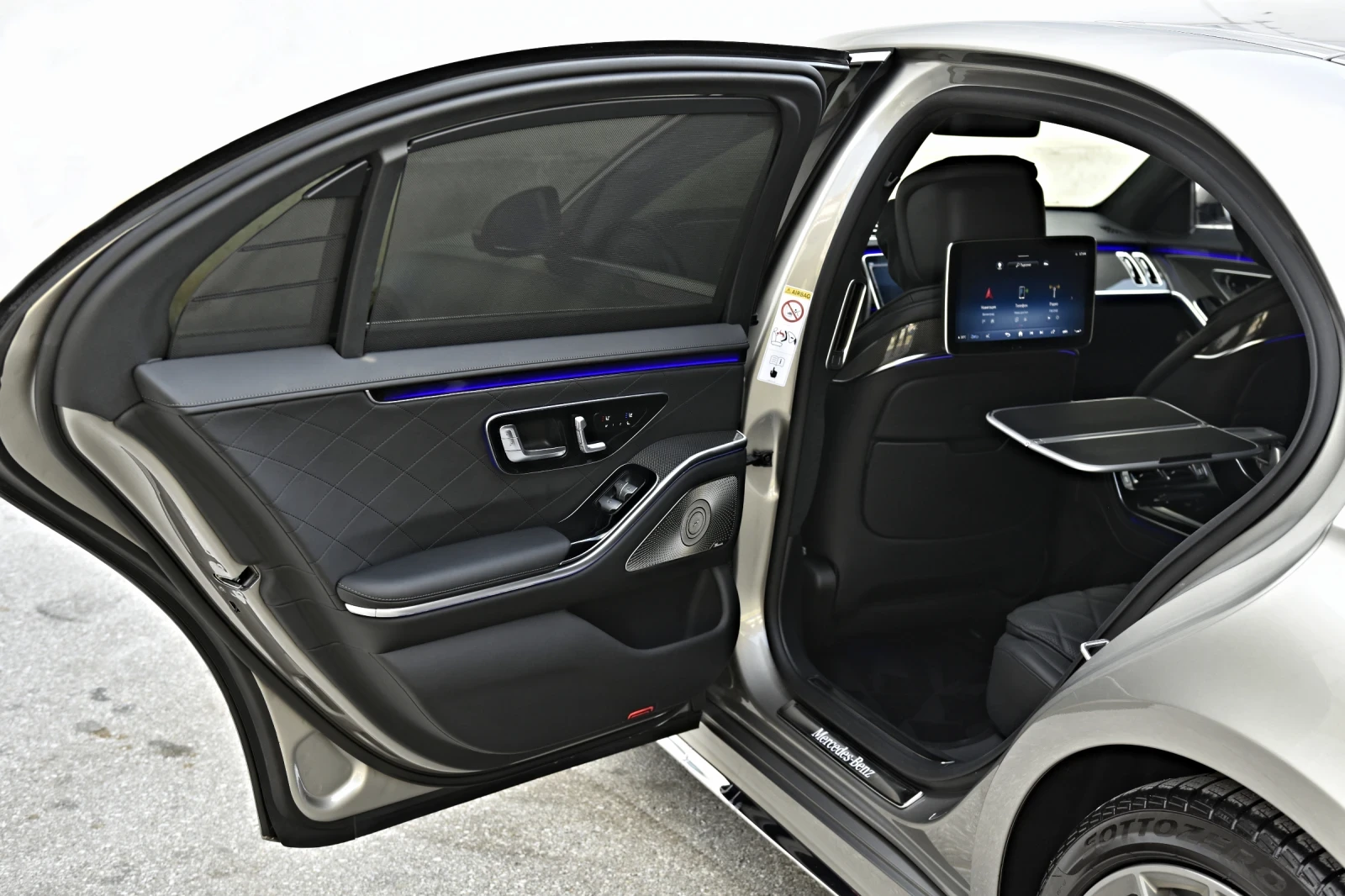 Mercedes-Benz S 400 D 4M 3xTV AMG Optik LONG 360 DIGITAL LIGHT 3DHEADU, снимка 17 - Автомобили и джипове - 55183439