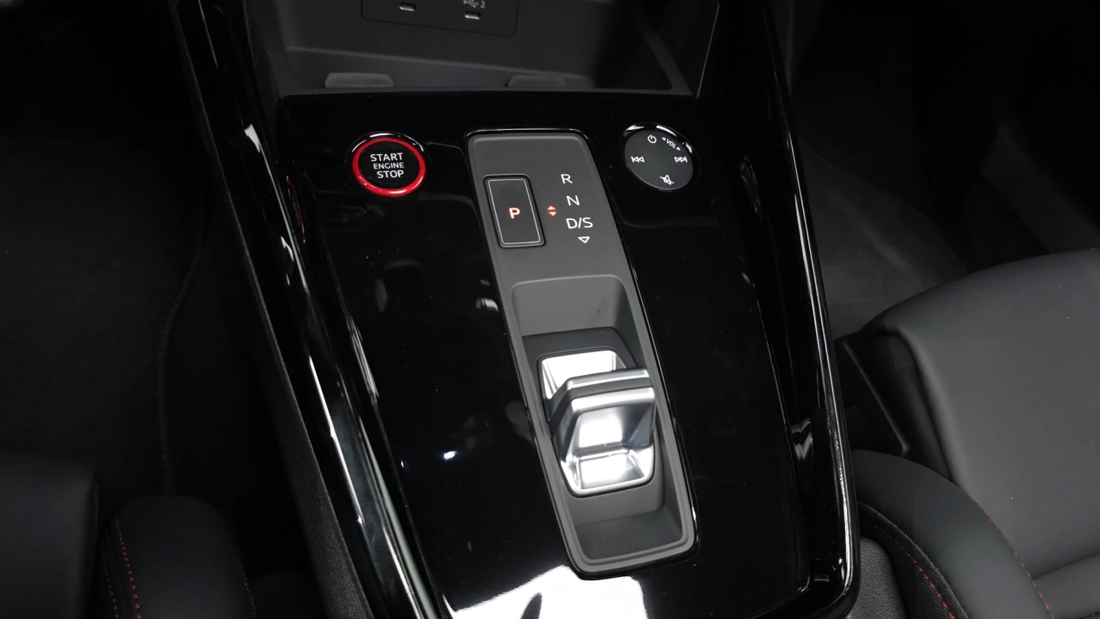 Audi Rs3 BLIND SPOT* HUD* ЛЮК* КРАЙНА ЦЕНА, снимка 9 - Автомобили и джипове - 55414043