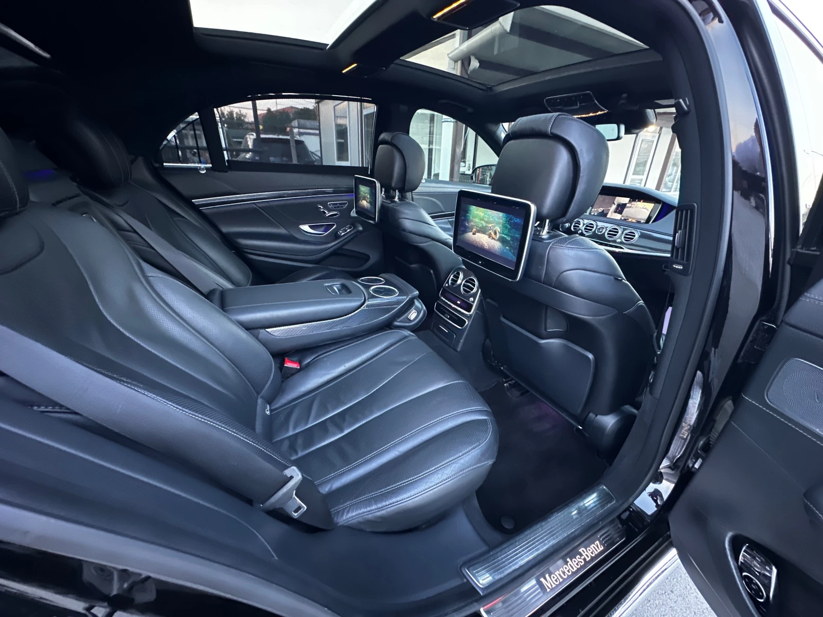 Mercedes-Benz S 350 d LONG AMG* 3xTV 4matic* FULL , снимка 15 - Автомобили и джипове - 55598503