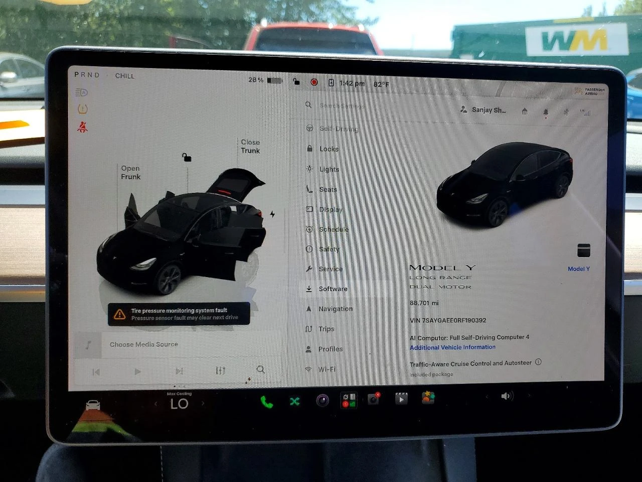 Tesla Model Y LONG RANGE DUAL MOTOR AWD ТЕРМОПОМПА* FSD4* , снимка 9 - Автомобили и джипове - 55652054