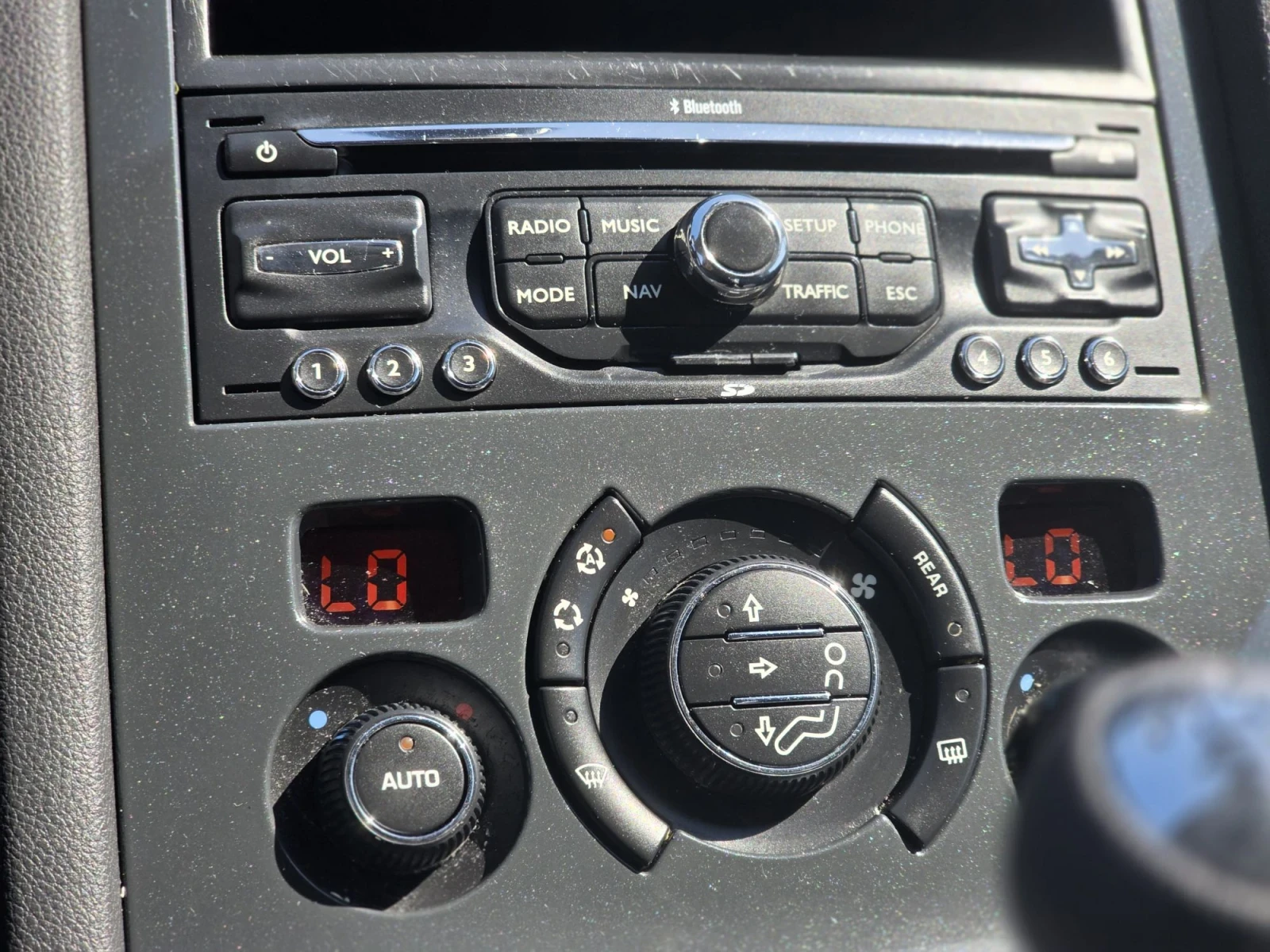 Peugeot 5008 FACELIFT, NAVI, PANORAMA | Mobile.bg � ����������� 16
