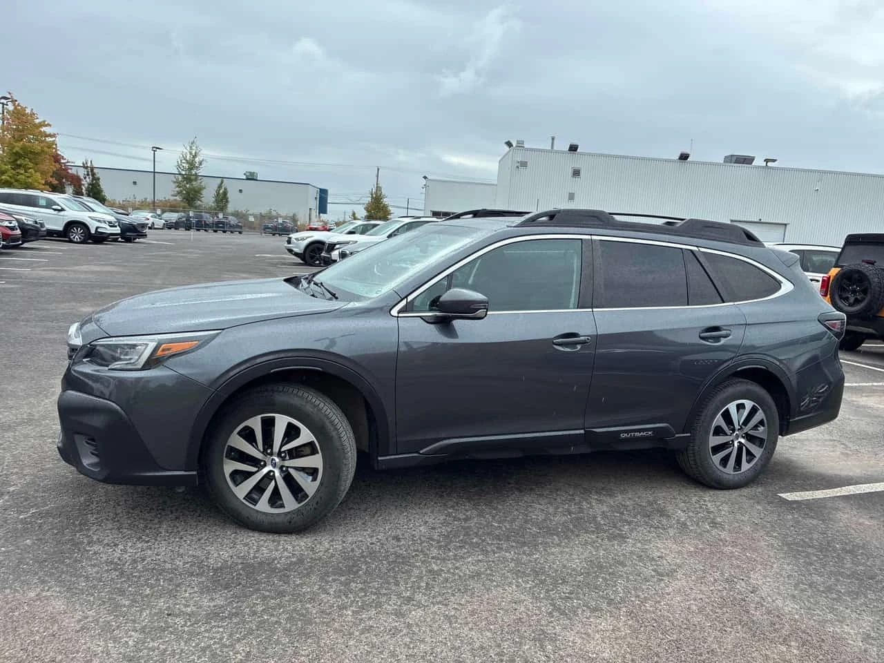 Subaru Outback * Touring * CARFAX * КЛИП НА МОТОРА, снимка 2 - Автомобили и джипове - 56261963