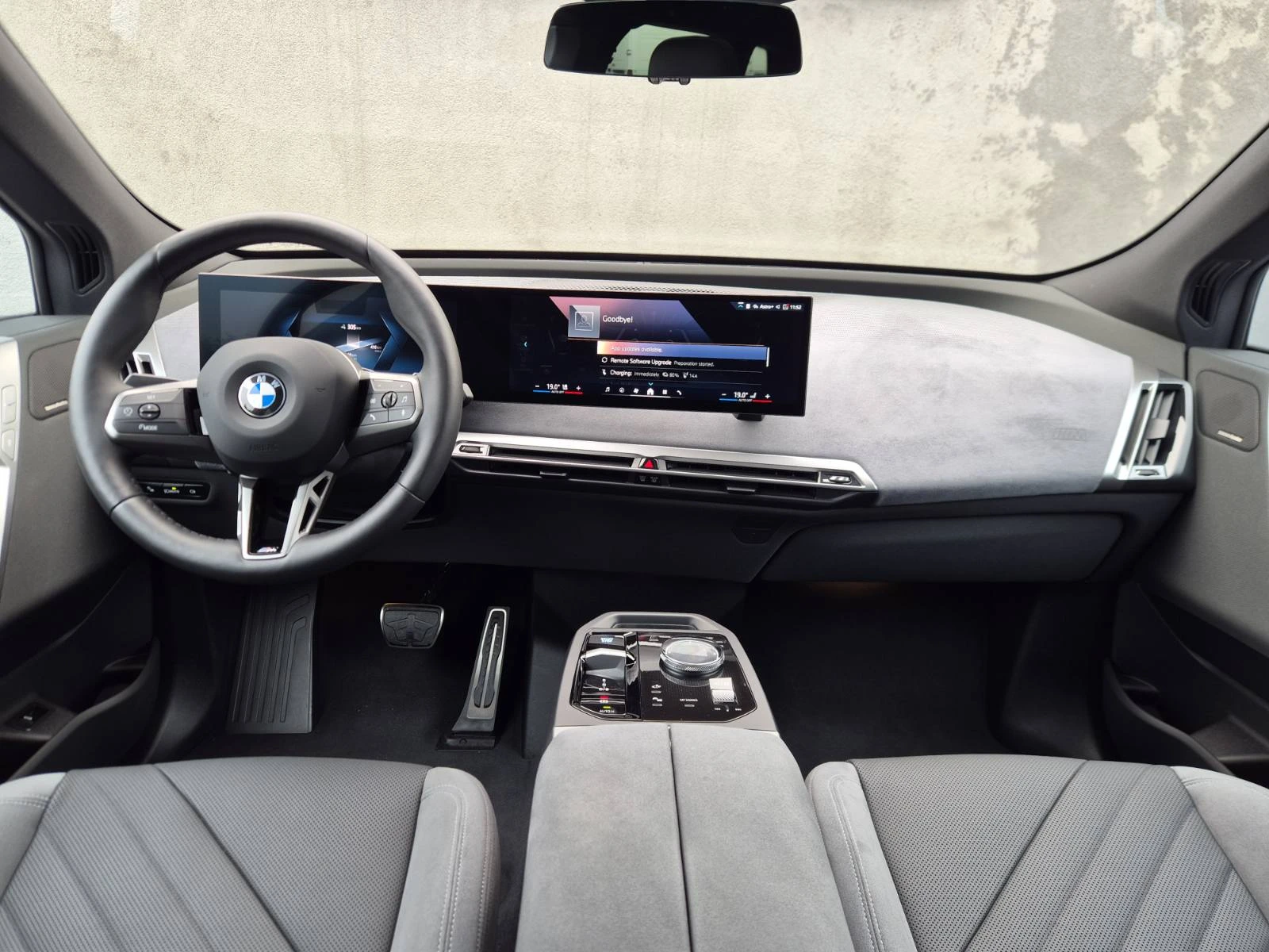 BMW iX 60, снимка 11 - Автомобили и джипове - 56459945