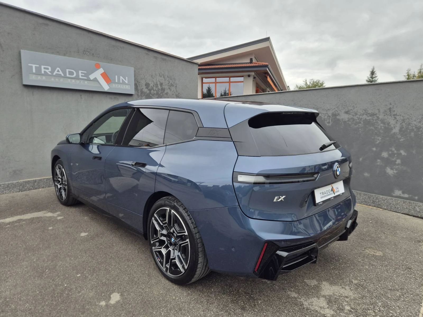 BMW iX 60, снимка 6 - Автомобили и джипове - 56459945