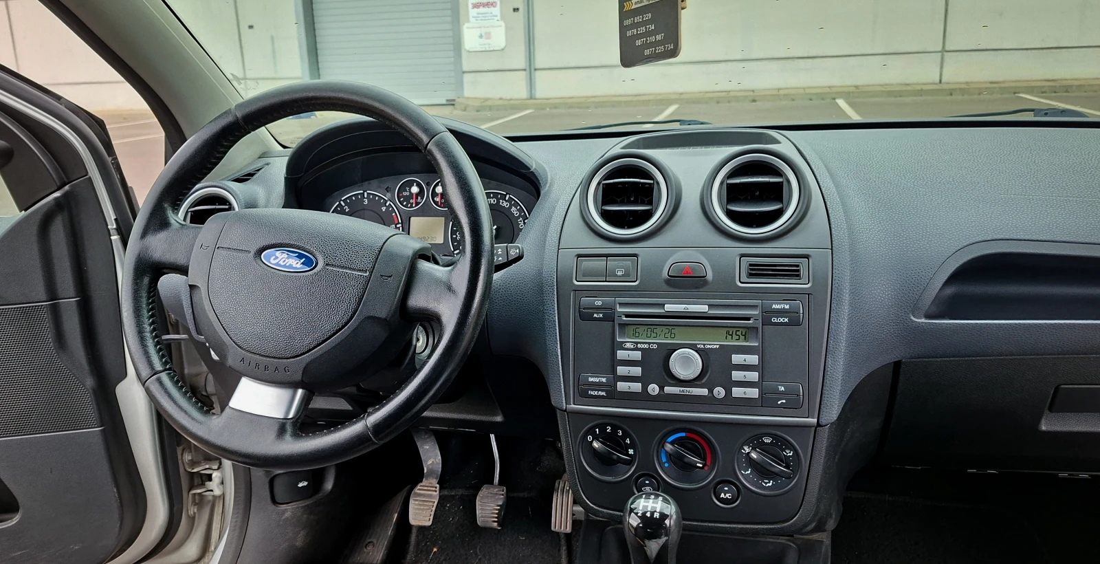 Ford Fiesta, снимка 9 - Автомобили и джипове - 56483703