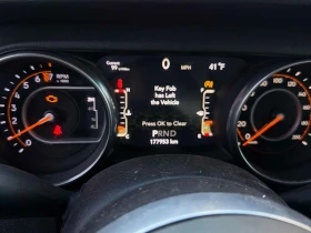 Jeep Wrangler UNLIMITED SAHARA * TOUCHSCREEN* ПОДГРЕВИ* КАМЕРА*  | Auto.bg — изображение 8