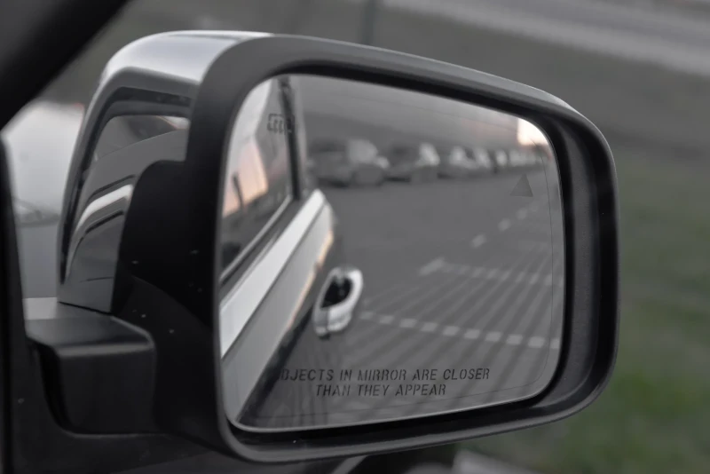 Jeep Grand cherokee 5.7 Hemi Summit / Генерация, снимка 15 - Автомобили и джипове - 52788392