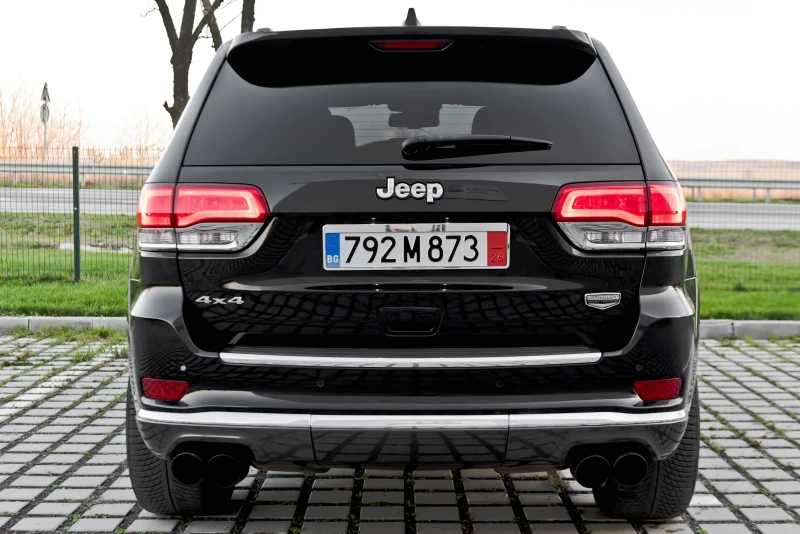 Jeep Grand cherokee 5.7 Hemi Summit / Генерация, снимка 8 - Автомобили и джипове - 52788392
